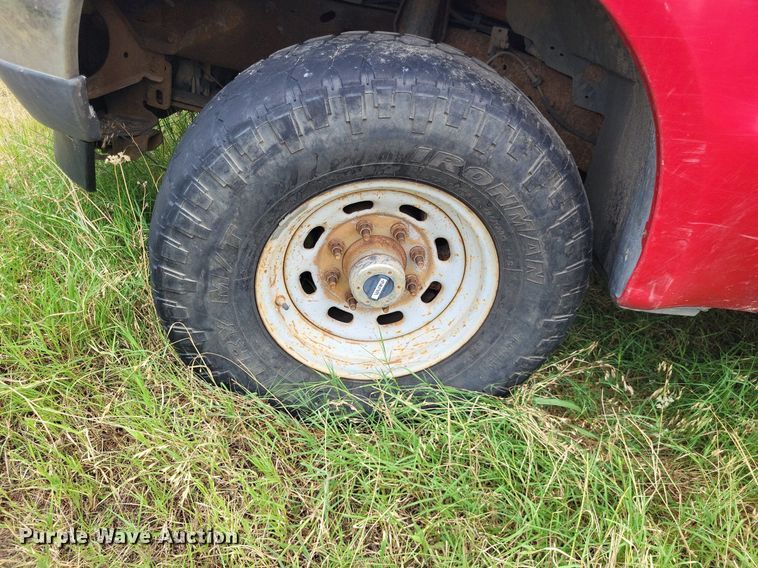 image for item LS9578 2001 Ford F250 Super Duty XLT  SuperCab pickup truck