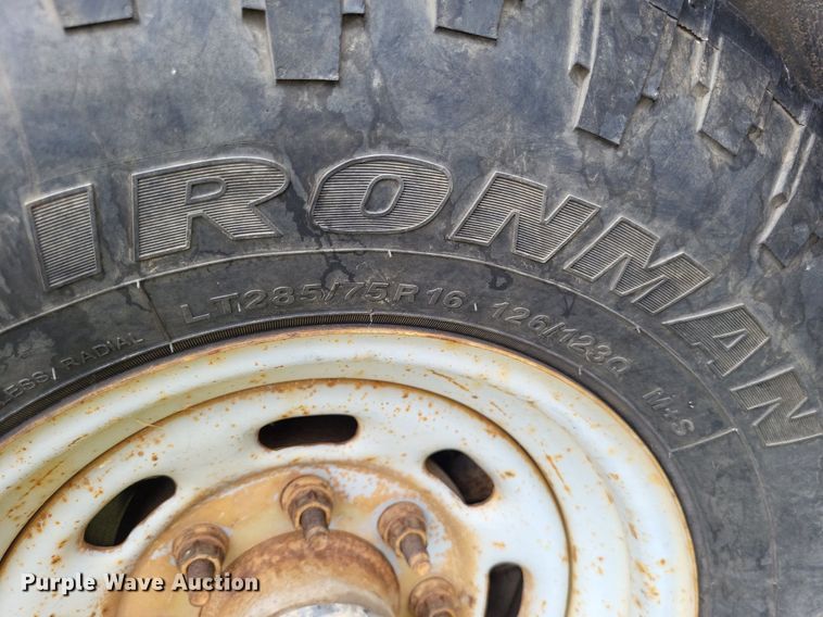 image for item LS9578 2001 Ford F250 Super Duty XLT  SuperCab pickup truck