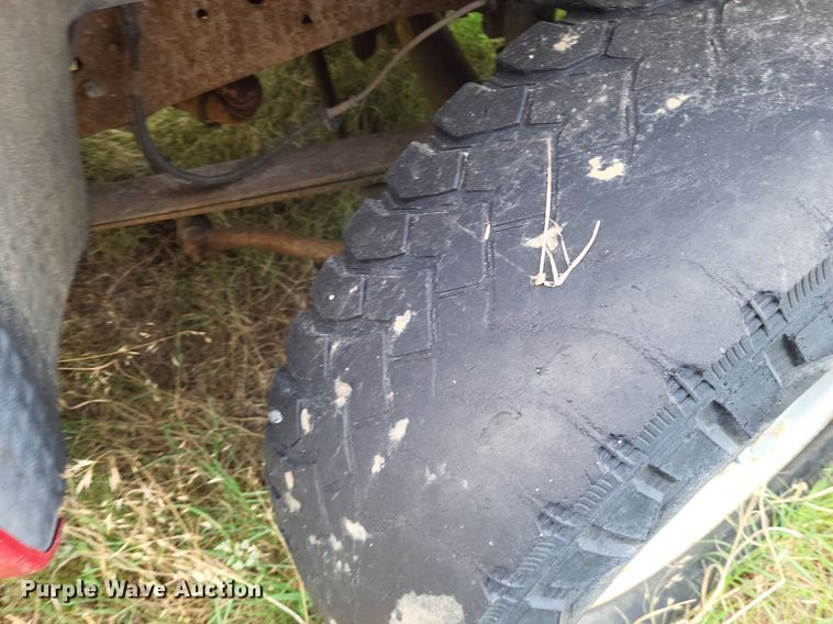 image for item LS9578 2001 Ford F250 Super Duty XLT  SuperCab pickup truck