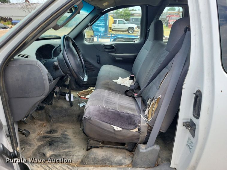 image for item LS9580 2003 Ford F150 XL  SuperCab pickup truck