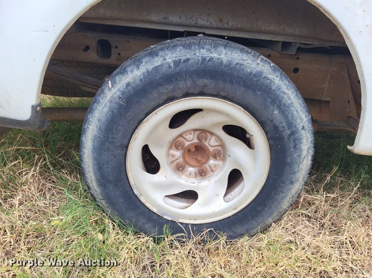 image for item LS9580 2003 Ford F150 XL  SuperCab pickup truck