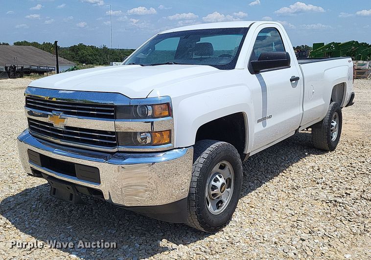 image for item LS9585 2016 Chevrolet Silverado 2500HD  pickup truck