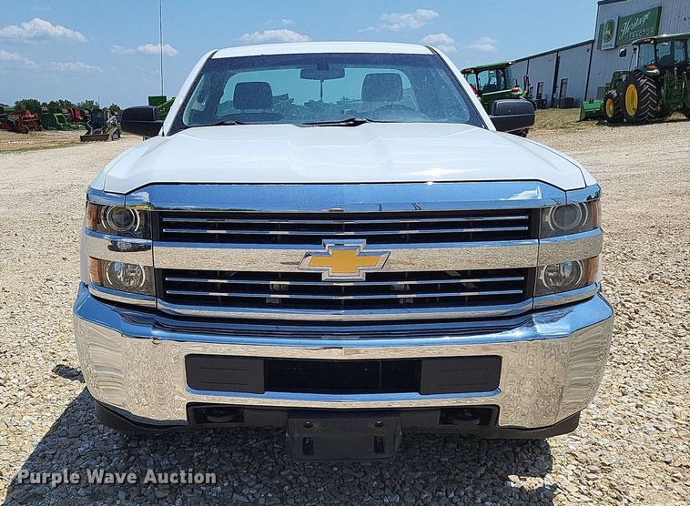 image for item LS9585 2016 Chevrolet Silverado 2500HD  pickup truck