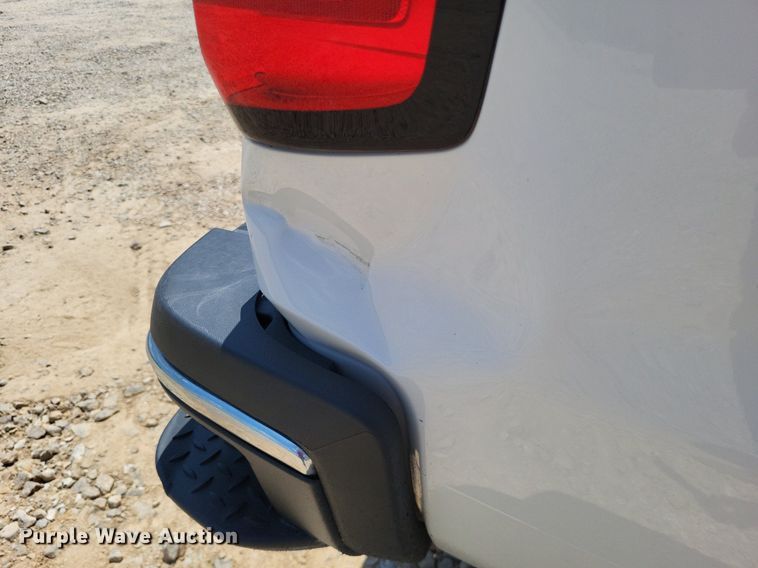 image for item LS9585 2016 Chevrolet Silverado 2500HD  pickup truck