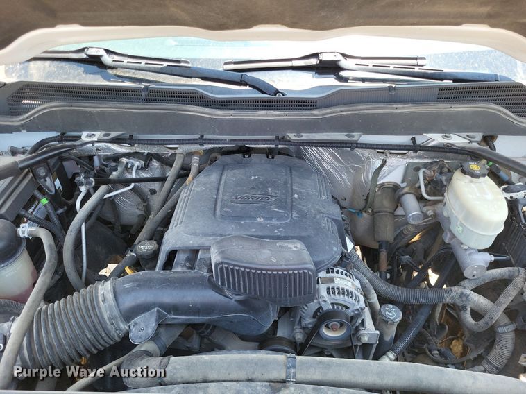 image for item LS9585 2016 Chevrolet Silverado 2500HD  pickup truck