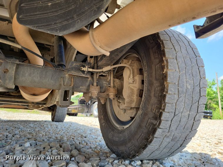 image for item LS9585 2016 Chevrolet Silverado 2500HD  pickup truck