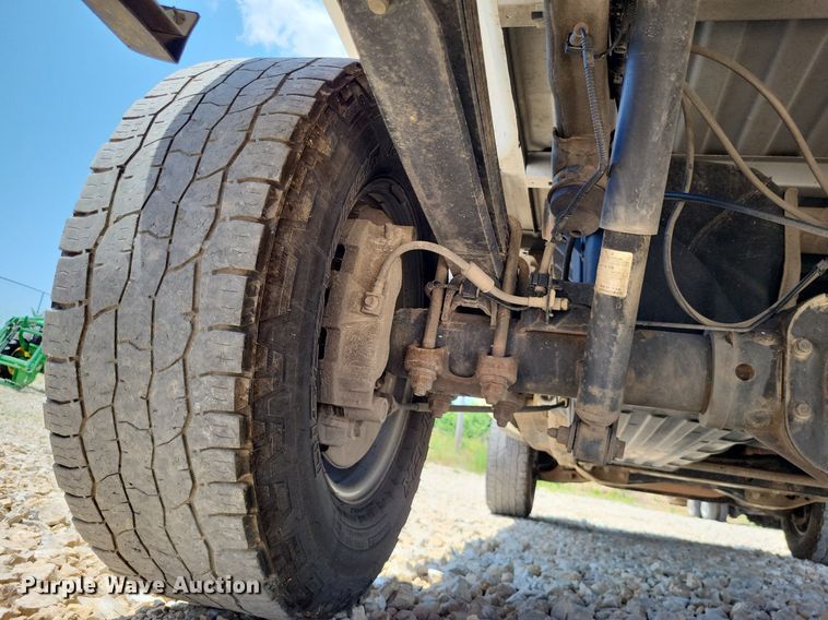 image for item LS9585 2016 Chevrolet Silverado 2500HD  pickup truck