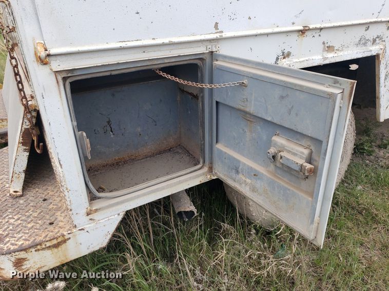 image for item LT9742 1996 Chevrolet C2500  Ext. Cab utility bed pickup truck