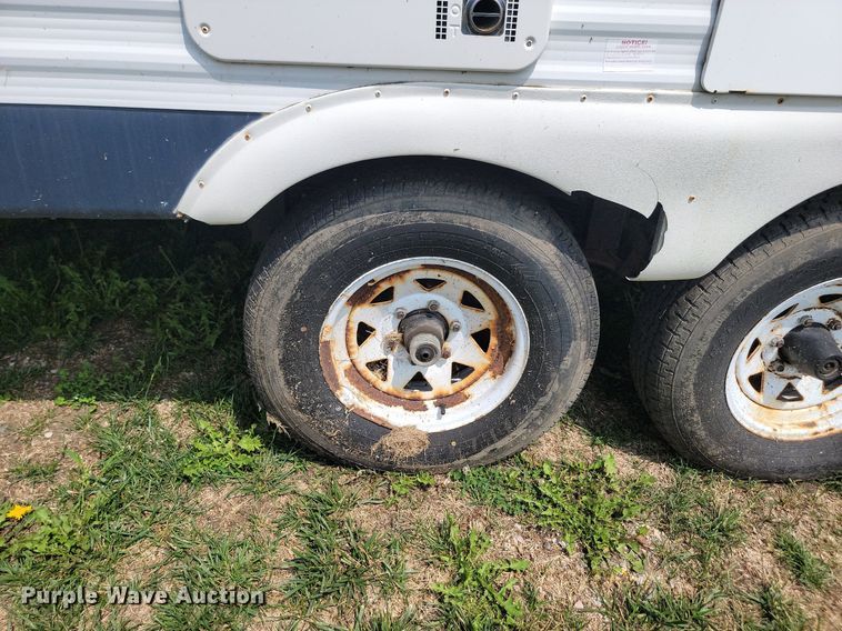 image for item LV9488 2005 Dutchmen  camper