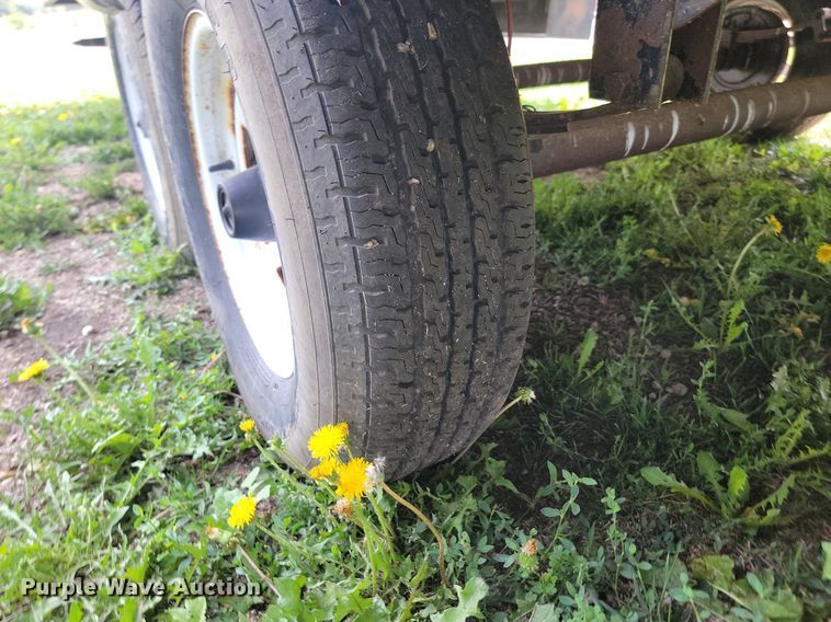 image for item LV9488 2005 Dutchmen  camper