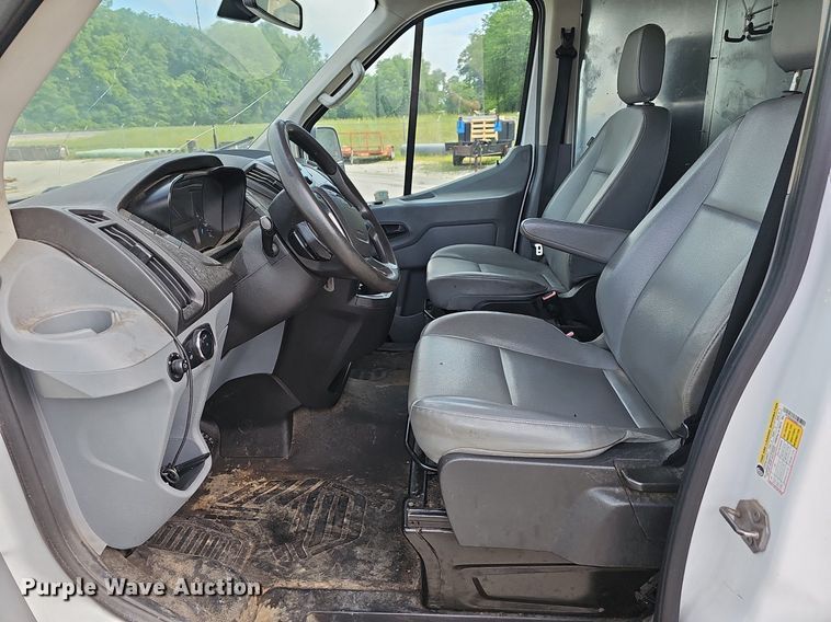 image for item LW9609 2016 Ford Transit  van