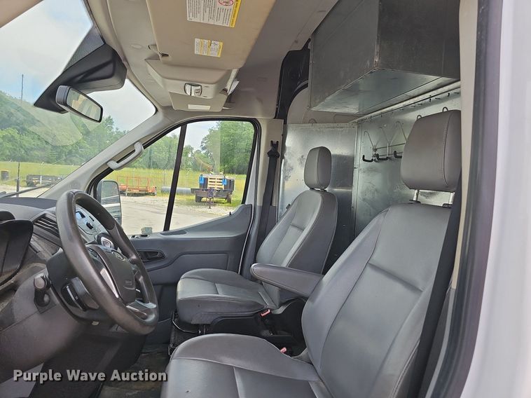 image for item LW9609 2016 Ford Transit  van