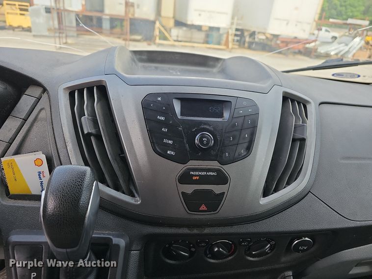 image for item LW9609 2016 Ford Transit  van