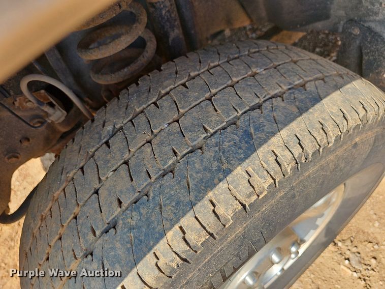 image for item LW9737 2012 Ford F250 Super Duty XL  Crew Cab pickup truck