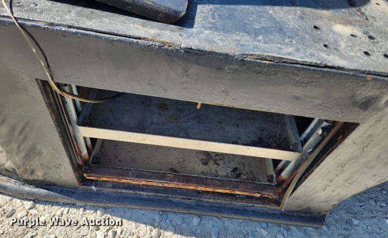 image for item LX9674 CM  utility bed