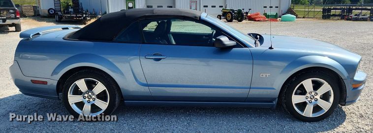 image for item LX9700 2006 Ford Mustang GT  convertible