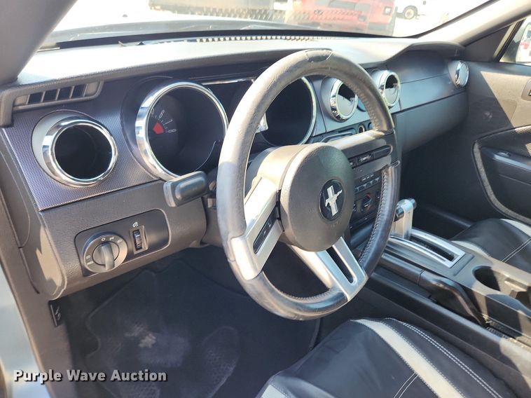 image for item LX9700 2006 Ford Mustang GT  convertible