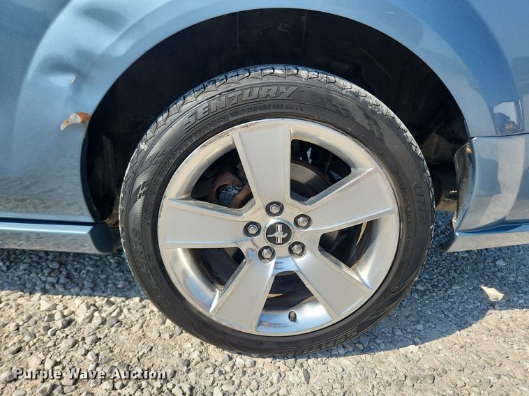 image for item LX9700 2006 Ford Mustang GT  convertible