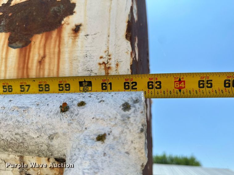 image for item MB9571 (2) fuel tanks