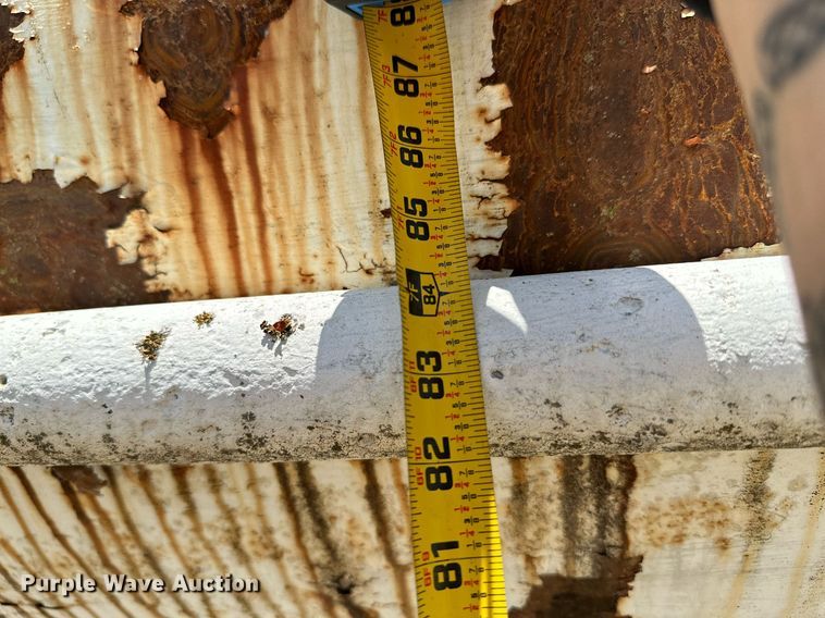 image for item MB9571 (2) fuel tanks