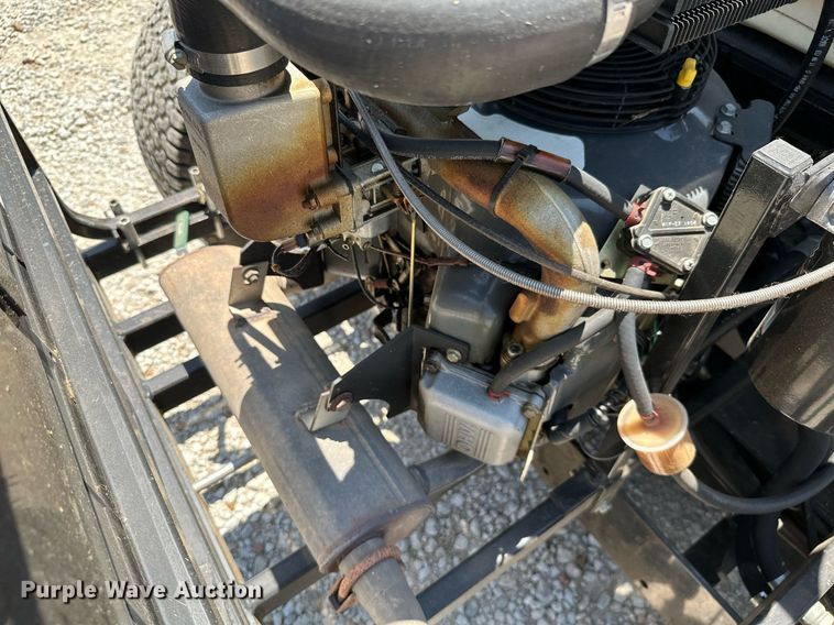 image for item MB9573 Dixie Chopper XT3200  ZTR lawn mower