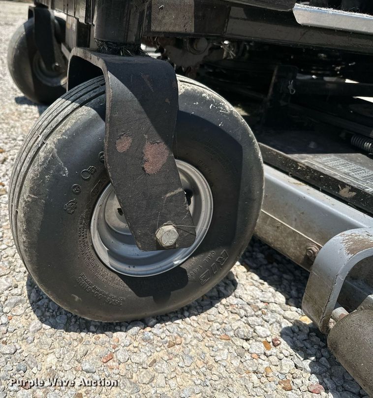 image for item MB9573 Dixie Chopper XT3200  ZTR lawn mower