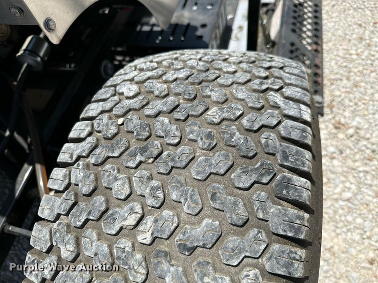 image for item MB9573 Dixie Chopper XT3200  ZTR lawn mower