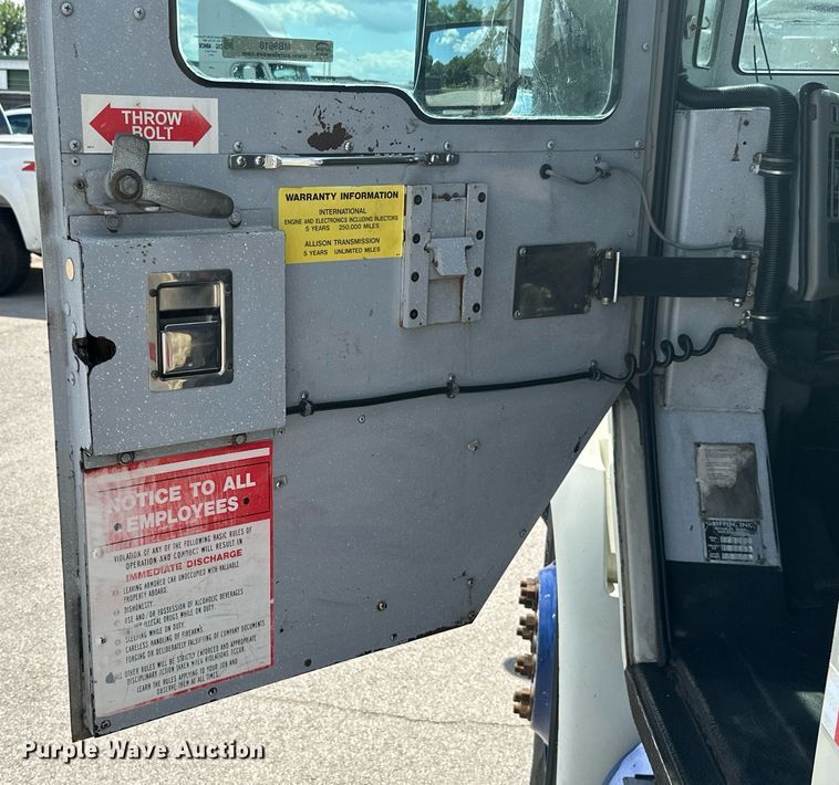 image for item MB9618 2010 International 4300  armored truck