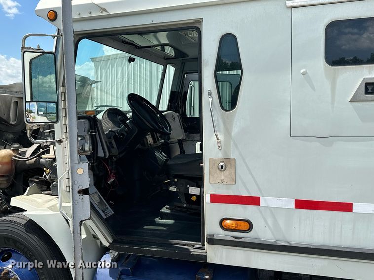 image for item MB9618 2010 International 4300  armored truck