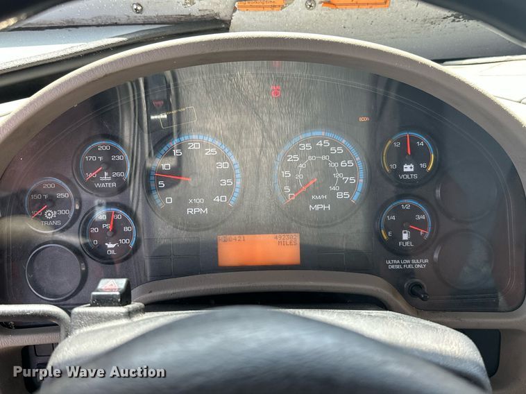 image for item MB9618 2010 International 4300  armored truck