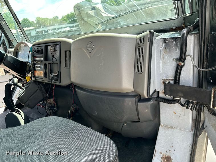 image for item MB9618 2010 International 4300  armored truck