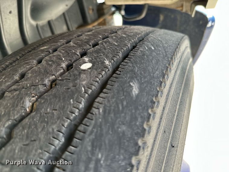 image for item MB9618 2010 International 4300  armored truck