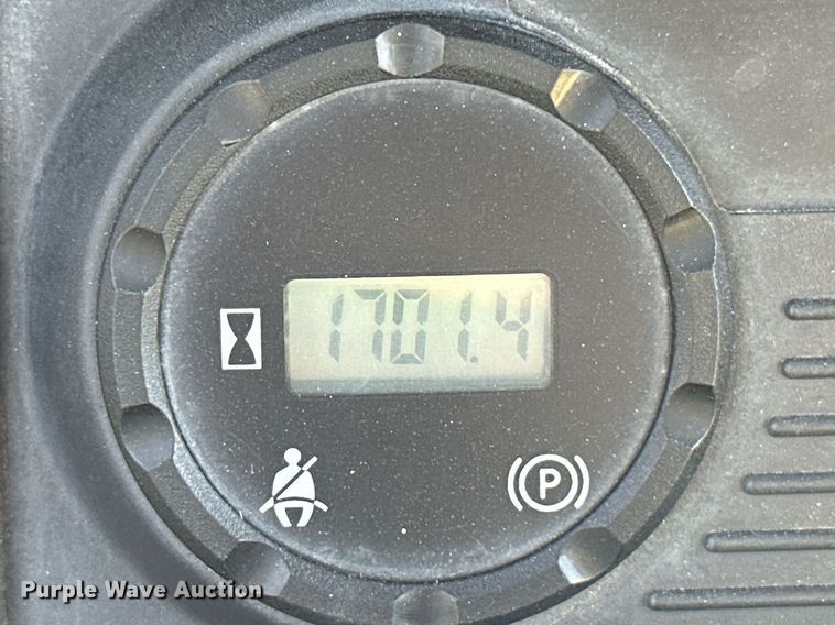 image for item MB9646 2014 John Deere 550 S4  utility vehicle