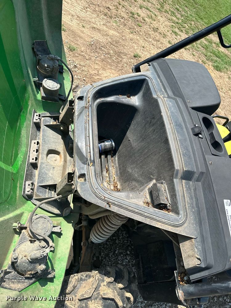 image for item MB9646 2014 John Deere 550 S4  utility vehicle