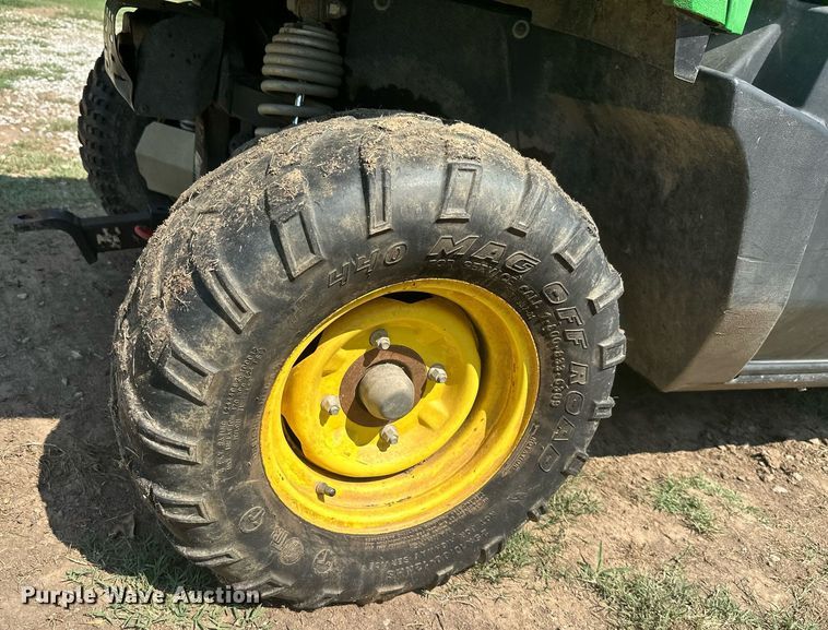 image for item MB9646 2014 John Deere 550 S4  utility vehicle