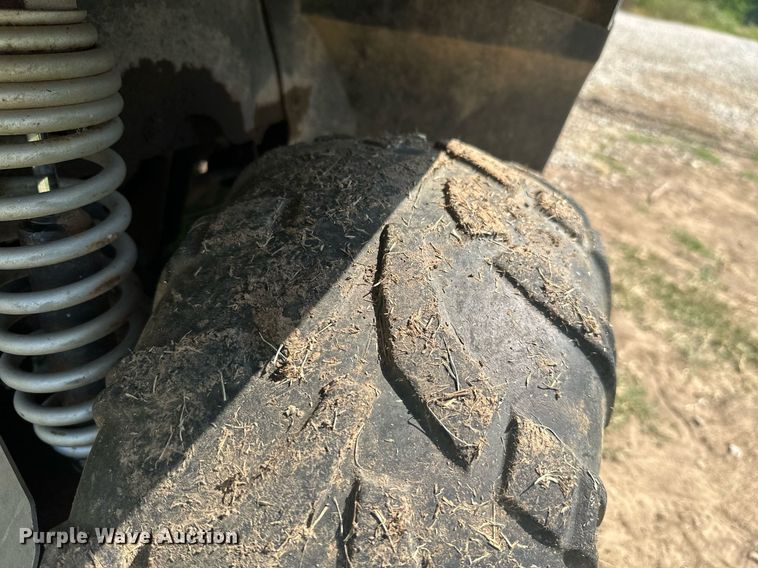 image for item MB9646 2014 John Deere 550 S4  utility vehicle