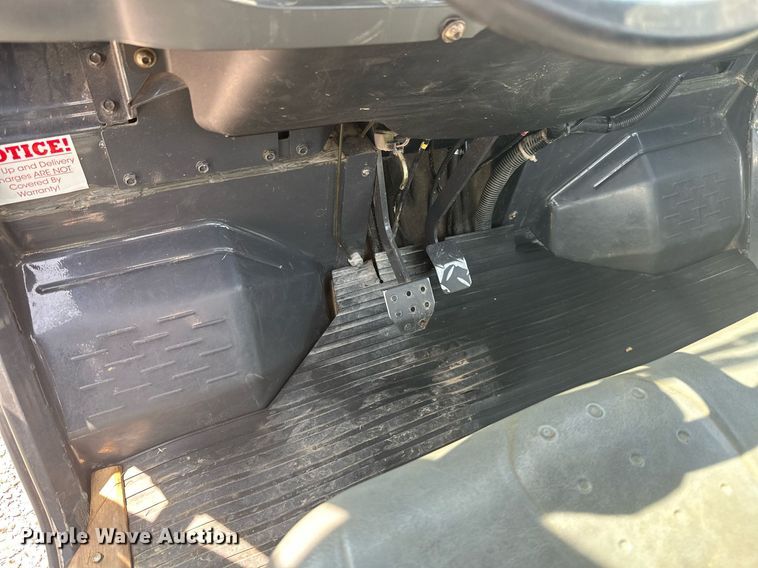 image for item MB9650 2011 Kubota RTV1100  utility vehicle