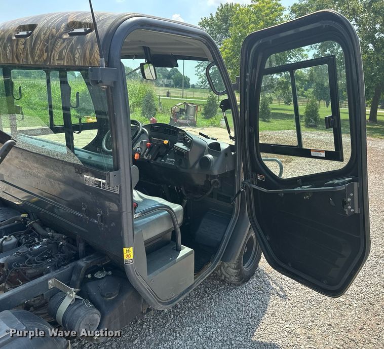 image for item MB9650 2011 Kubota RTV1100  utility vehicle