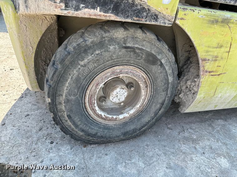 image for item MB9655 Clark CGP25  forklift