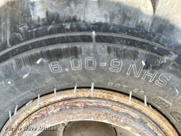 image for item MB9655 Clark CGP25  forklift