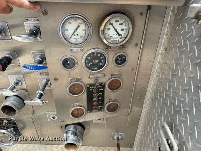 image for item MB9664 Saulsbury  pumper fire truck bed