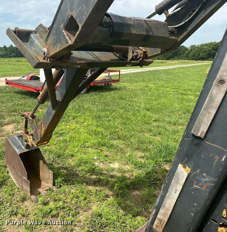 image for item MB9667 Skid steer backhoe