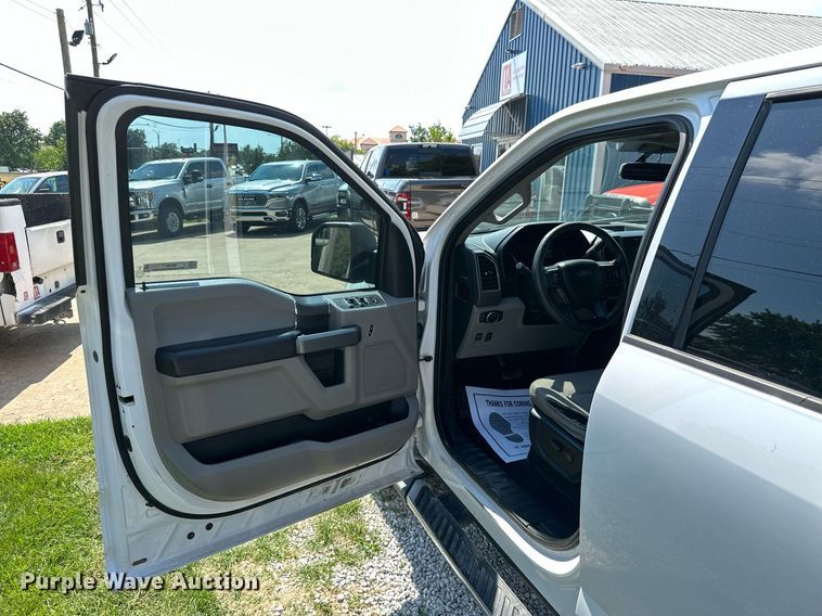 image for item MB9677 2019 Ford F150  SuperCrew pickup truck