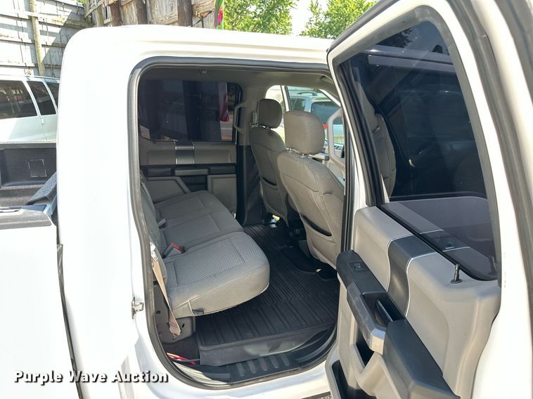 image for item MB9677 2019 Ford F150  SuperCrew pickup truck