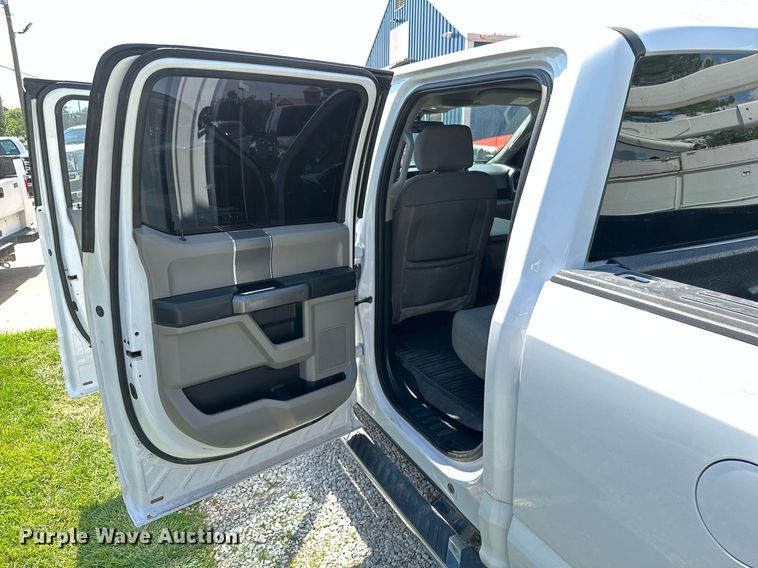 image for item MB9677 2019 Ford F150  SuperCrew pickup truck