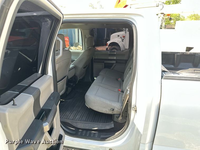 image for item MB9677 2019 Ford F150  SuperCrew pickup truck