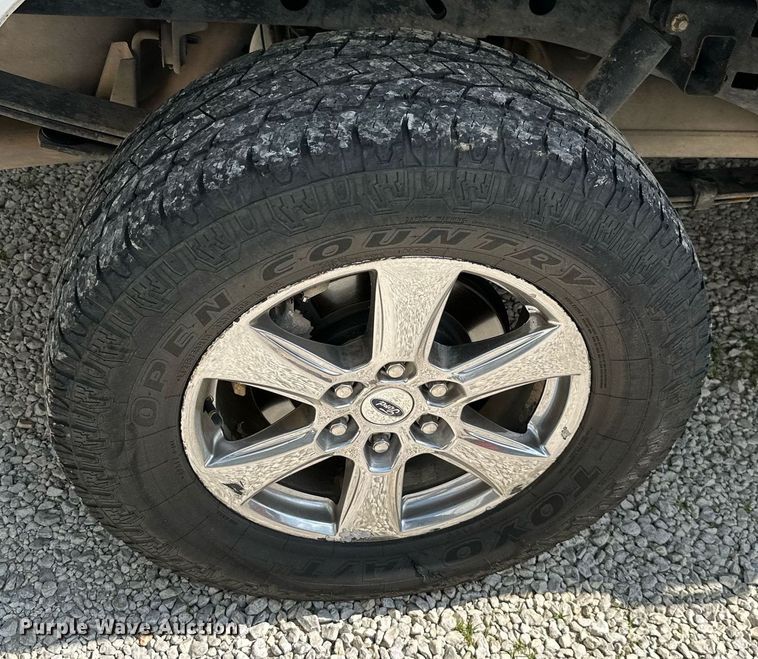 image for item MB9677 2019 Ford F150  SuperCrew pickup truck