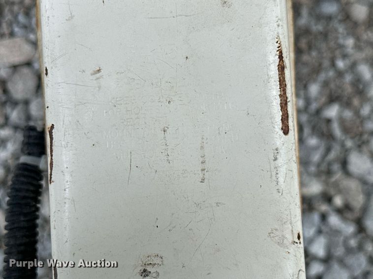 image for item MB9685 2001 Sprint 289FS  boat