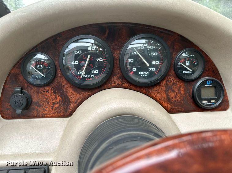 image for item MB9685 2001 Sprint 289FS  boat