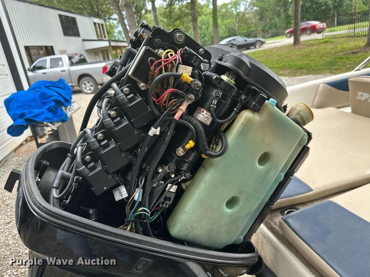 image for item MB9685 2001 Sprint 289FS  boat